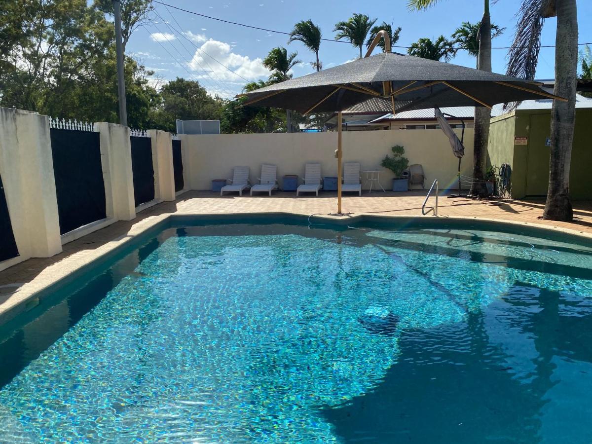 Hervey Bay Motel Bagian luar foto