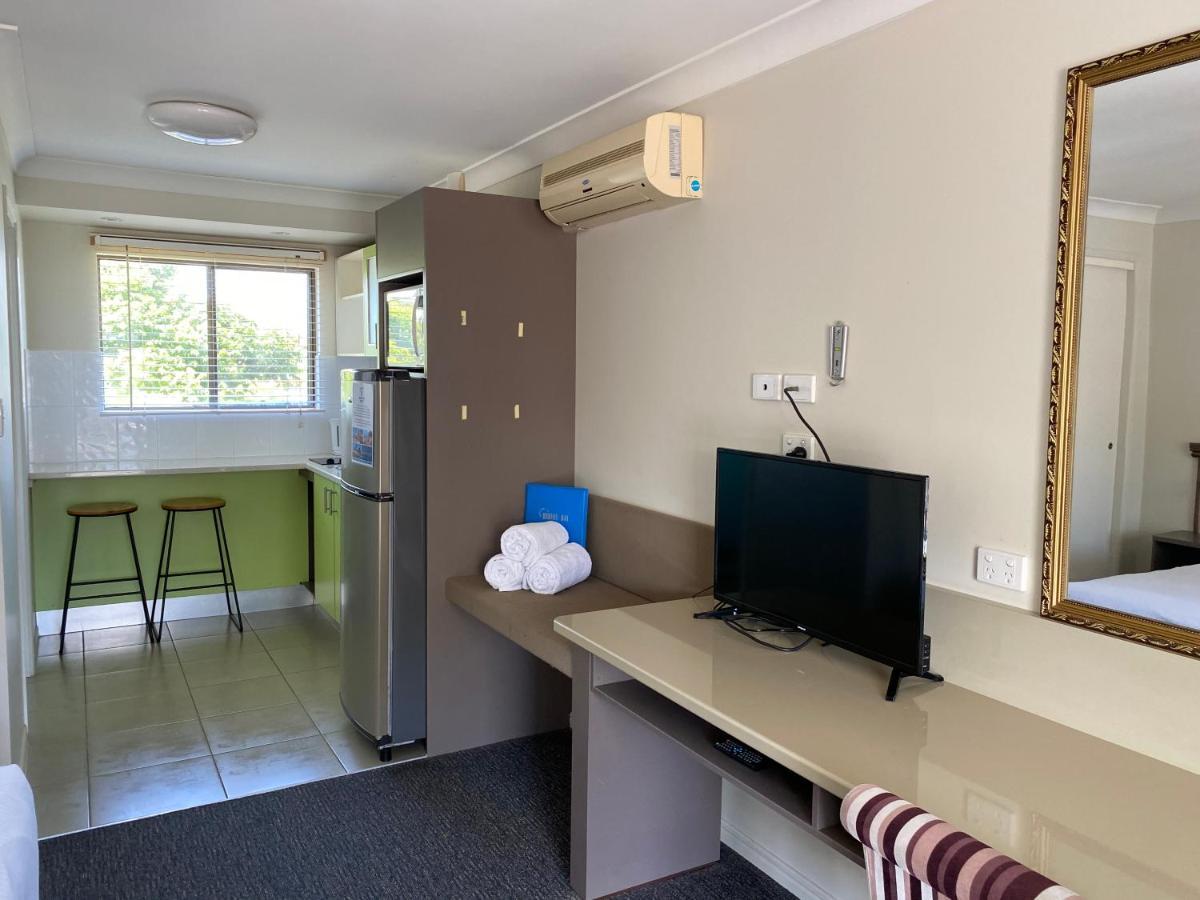 Hervey Bay Motel Bagian luar foto