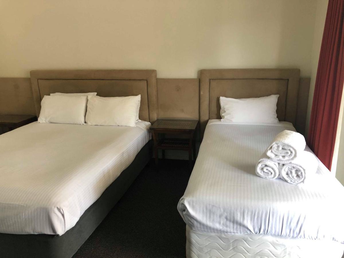 Hervey Bay Motel Bagian luar foto