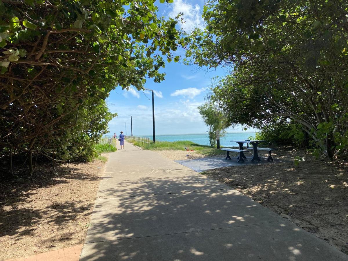 Hervey Bay Motel Bagian luar foto